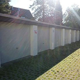 Garagenhof nachher